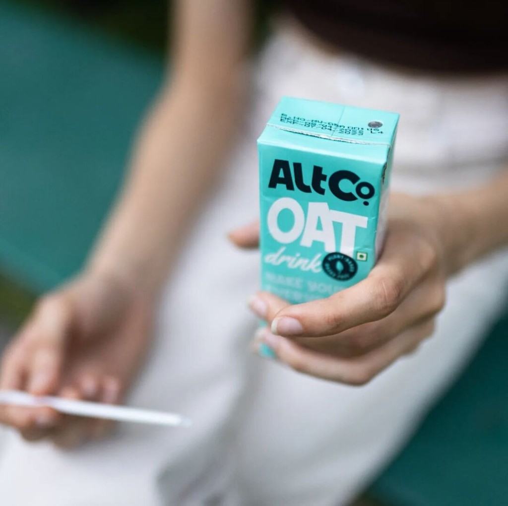 Alt Co. dairy oat milk