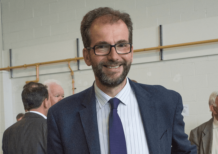 Canciller James Gibson Watt. Imagen: Montgomeryshire Liberal Democrats