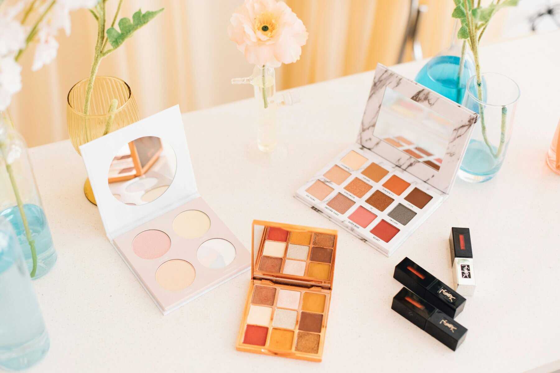 Cosmetics stock