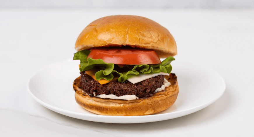 Waygu Beef BurgerPlant-Based 