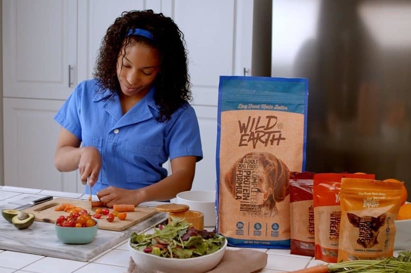 Wild Earth Develops First Ever Cell Based Chicken Broth For Pet Food Market